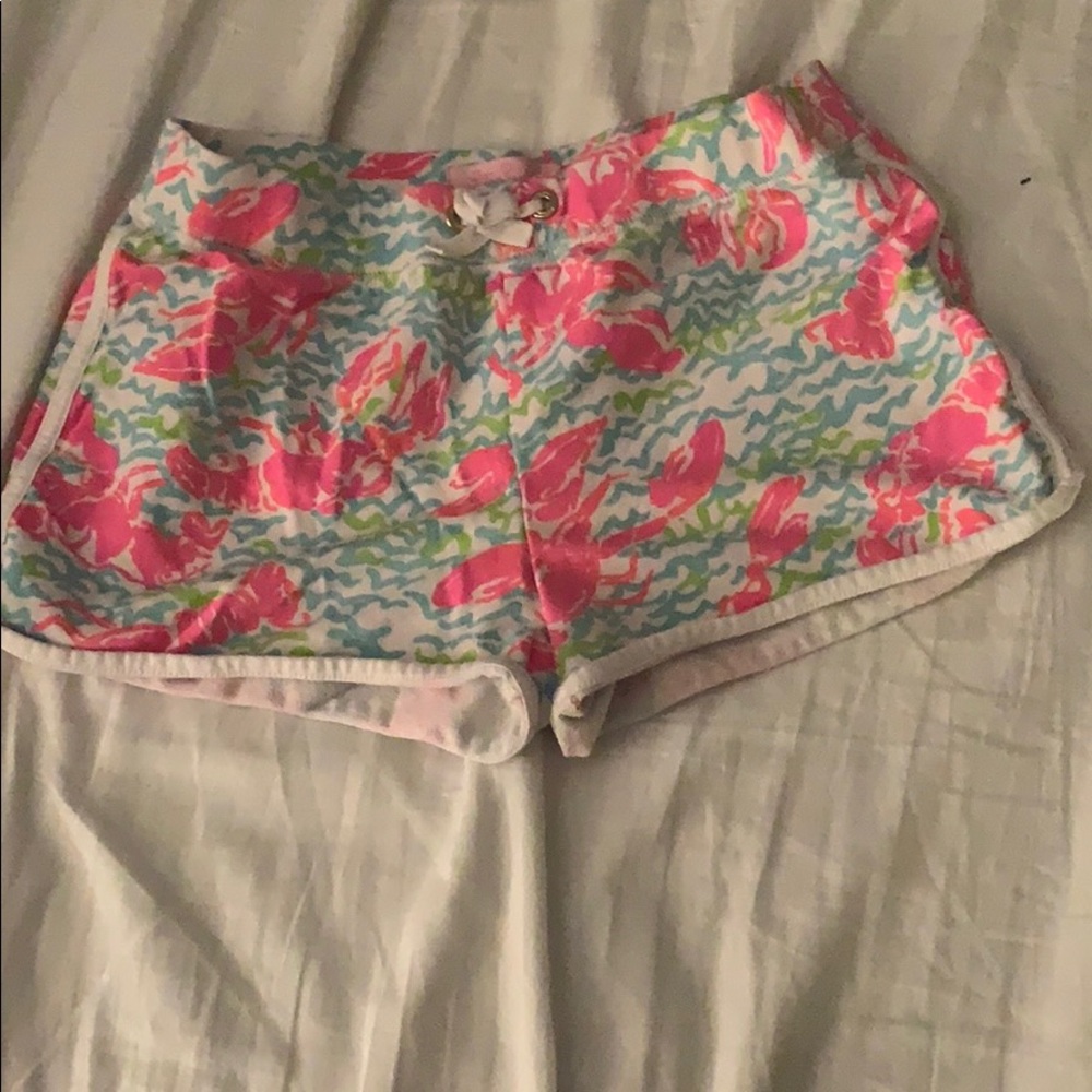 Little Lilly lobstah roll shorts size large